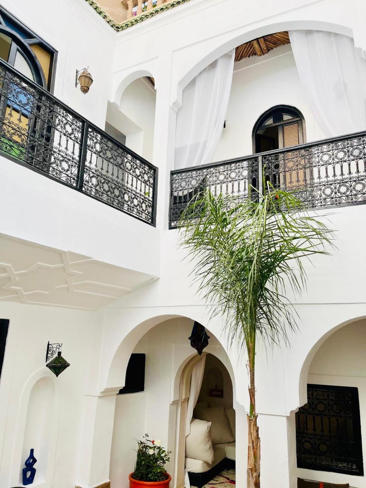 Riad Darna 4 Chambres Avec Piscine Et Petit Dejeuner Marrákes Kültér fotó