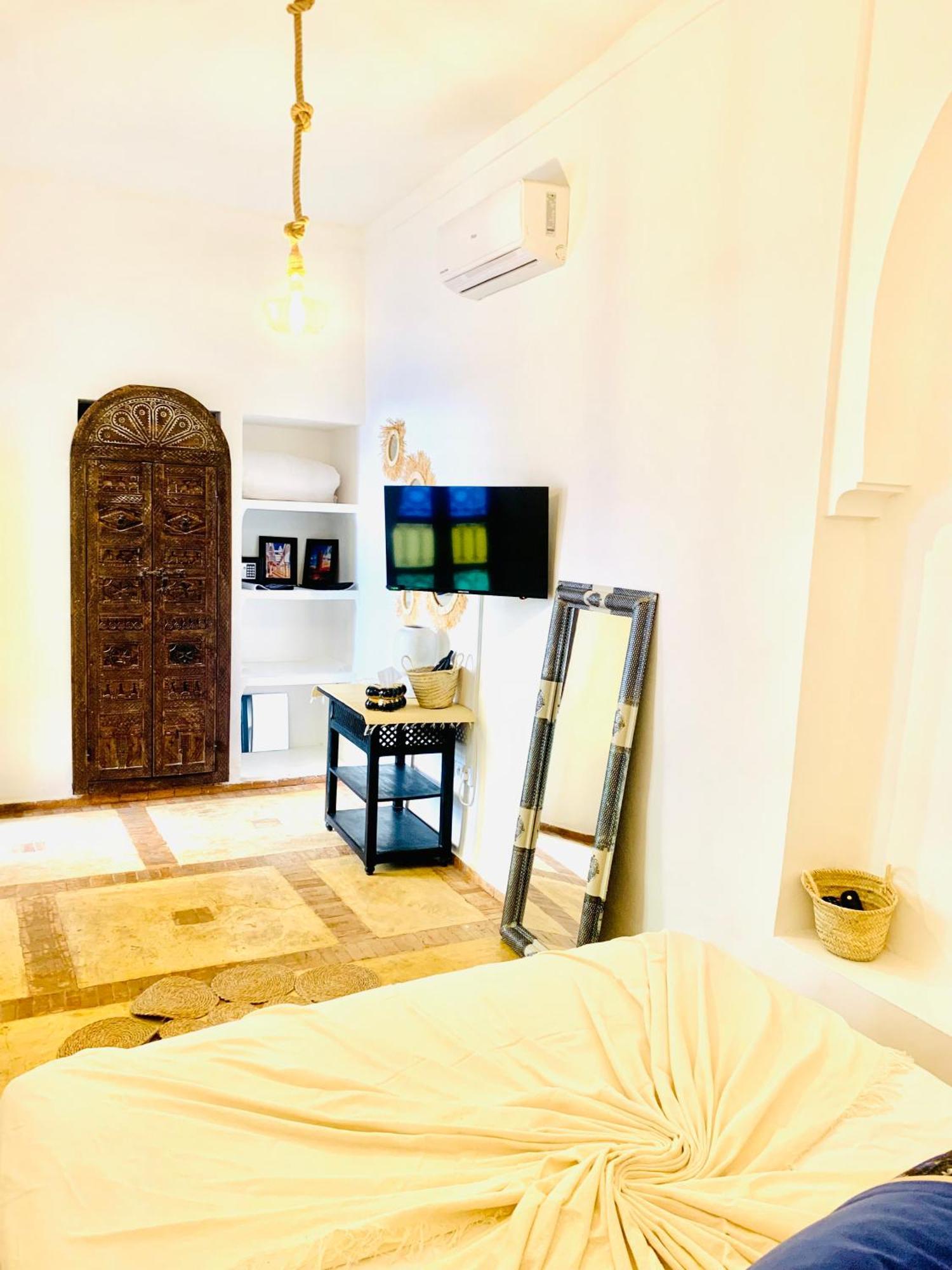 Riad Darna 4 Chambres Avec Piscine Et Petit Dejeuner Marrákes Kültér fotó